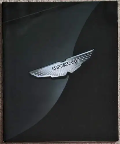 Prospekt Aston Martin DB7, DB7 Volante, V8 Coupe, V8 Volante, Vantage 1998, 40 Seiten, englisch. 