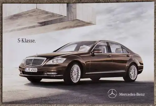 Prospekt Mercedes-Benz S-Klasse S 250 CDI, S 250 BlueTEC, S 350 BlueTEC 4Matic, S 350, S 400, S 500, S 600, S 63 AMG, S 65 AMG 12/2011 Modelljahr 2012 + Preisliste. 