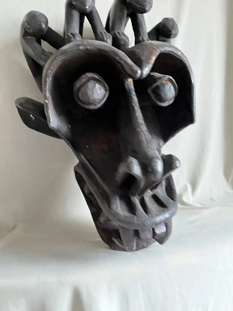 Große afrikanische Holzmaske aus Kamerun – handgeschnitzt, ca. 55 cm – Vintage 1980er 1