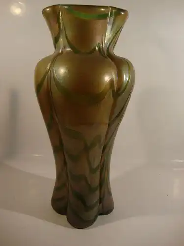 Kralik Art Nouveau Vase 