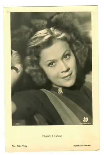 AK Gusti Huber, Schauspielerin , 11922