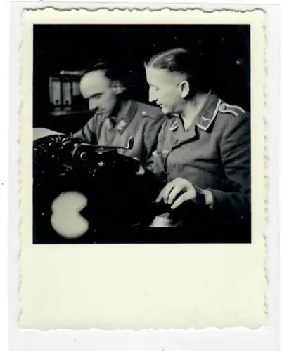 WW2, 2.WK, Wehrmacht, Schreibstube Unteroffizier und Obergefreiter, 6039