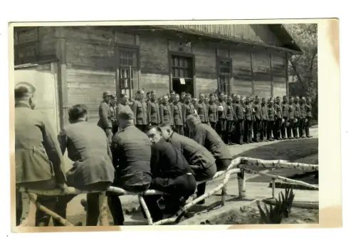 WW2, 2. WK, Wehrmacht Russland, Foto Soldaten angetreten zum Appell , 11979