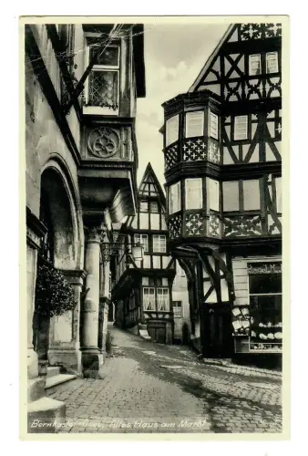 AK Bernkastel-Kues, Altes haus am Markt , 11709