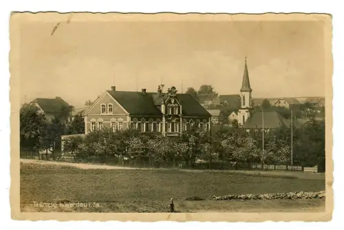 AK Trünzig Langenbernsdorf, Partie mit Kirche, 12147