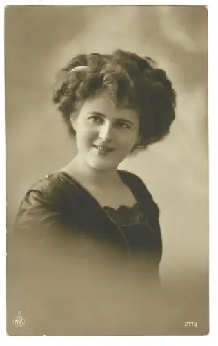 Foto AK Frauenportrait, Haarmode, PNG 2173, 30585