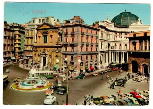 AK Napoli - Neapel, Trieste und Trento Platz, 10924