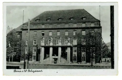 AK Herne - Ruhrgebiet - Polizeiamt, 10051
