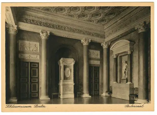 AK Berlin, Schlossmuseum - Säulensaal, 10982