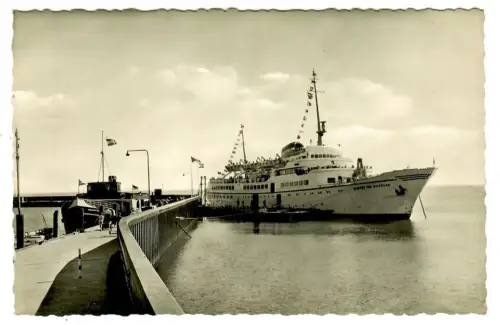 AK Hörnum, Sylt, Hafen mit Seebäderschiff "Wappen von Hamburg", 11253