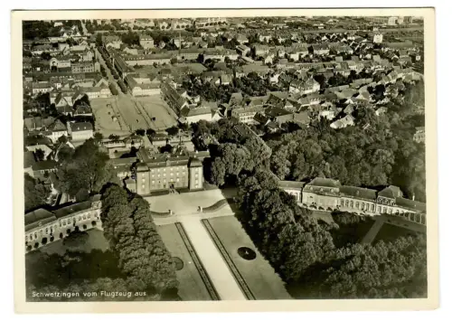 AK Schwetzingen, Panorama,  Fliegeraufnahme, 11288
