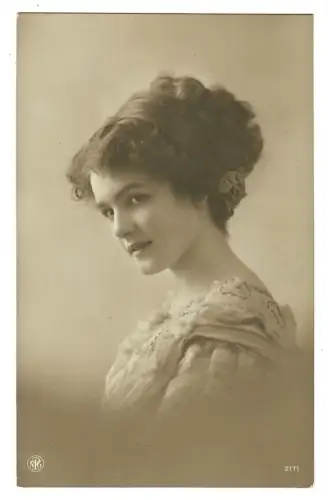 Foto AK Frauenportrait, Haarmode,Spitzenkleid, PNG 2171, 30586
