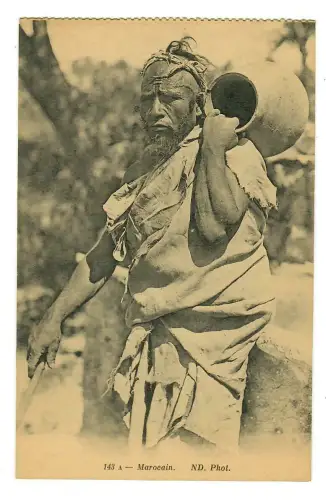 AK Marokkaner, Arbeiter mit Tonkrug, Nordafrika, 10284