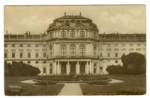AK Würzburg, Schloss, 11393