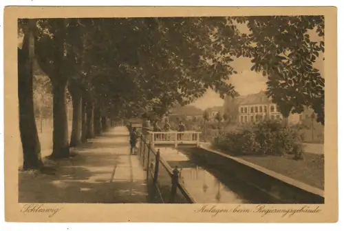 AK Schleswig, Anlagen beim Regierungsgebäude, 10892