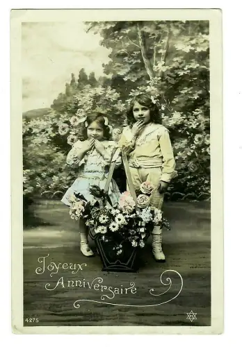 AK Grußkarte, Mädchen und Junge mit Blumenkorb, koloriert,  20028