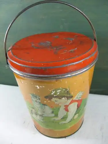 Farbig lithographierter Blecheimer