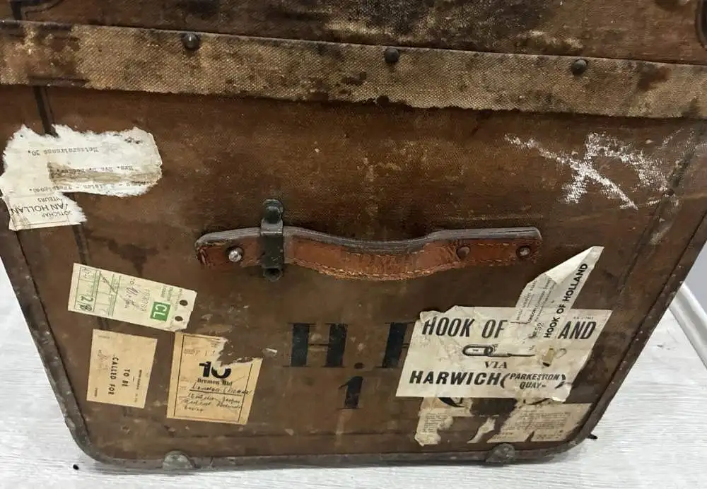 Antiker Reisekoffer Steamer Trunk– Historisches Reise-Unikat–Vintage Shabby Chic 5