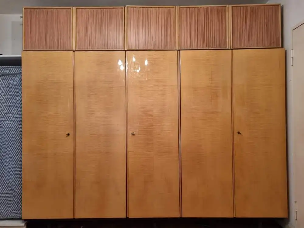 Kleiderschrank - Original 60er Jahre mit abnehmbaren Aufbau 0