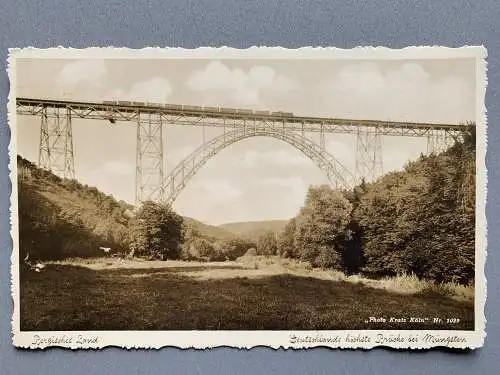 [Echtfotokarte schwarz/weiß] Bergisches Land / Deutschlands höchste Brücke bei Müngsten. 