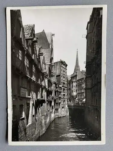 [Echtfotokarte schwarz/weiß] Hamburg - Katherinenstraßenflet. 