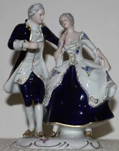 Royal Dux Casanova Paar Tanzpaar 22 x 18 cm Porzellan Handarbeit Antik wie Neu