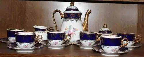 Karlsbad Atelier Divina Porzellan Kobalt Gold Blumen Kaffee Service unbenutzt
