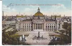 [Ansichtskarte] Berlin 1919 Platz vor dem Reichsgebäude mit Bismarck Denkmal nach Güstrow. 