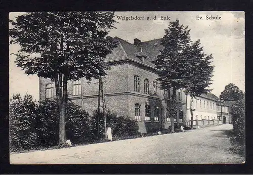 Ansichtskarte Ostroszowice Weigelsdorf u. d. Eule um 1930 Ev. Schule Eulengebirge