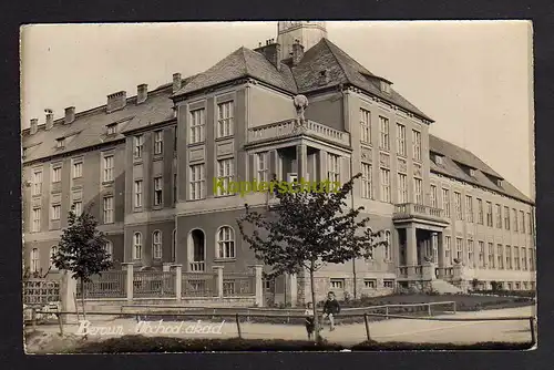 120062 AK Beroun Beraun Obchod akad. Fotokarte 1930 Nakl. knihkupectvi Motti Mot