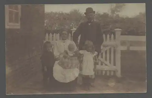 141708 AK Niebüll Fotokarte Familie mit 3 Kindern 1908 nach Altona Ottensen