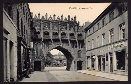 44517 AK Malchin um 1910 Kalensches Tor Geschäft Brockmann