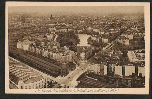 21156 AK Berliner Funkturm Blick aus 120 m Höhe , gelaufen