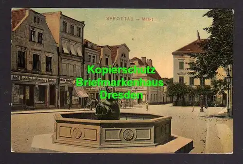 116458 AK Sprottau Szprotawa Schlesien 1913 Markt Brunnen Destillation Cigarren