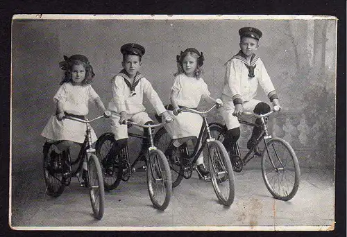 86146 AK Leipzig Gohlis Gothaer Str. 24 Fahrräder Nähmaschinen Kinder in Matrose