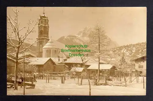 129804 AK Mittenwald Fotokarte um 1920 Kirche Schnee Winter