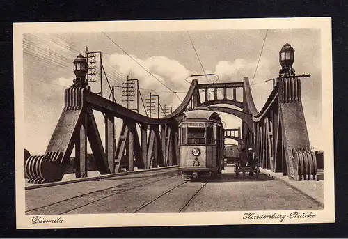 112071 AK Diemitz um 1935 Hindenburg Brücke Straßenbahn