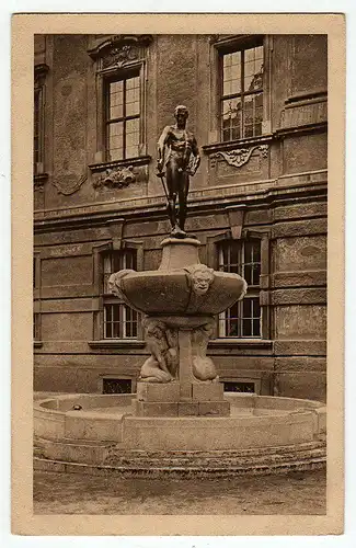 39421 AK Breslau um 1925 Fechter Brunnen Denkmal Skulptur