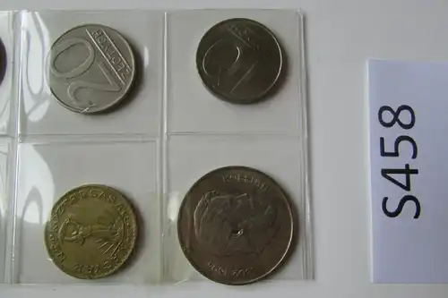 S458 Sammlung Kleinmünzen Ungarn Polen Russland in 2 Albumseiten