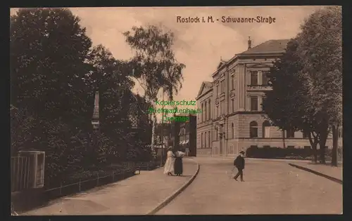 155012 AK Rostock i. M. Schwaaner Straße um 1920