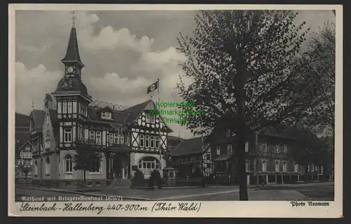 151477 AK Steinbach-Hallenberg Rathaus mit Krieger Denkmal um 1935