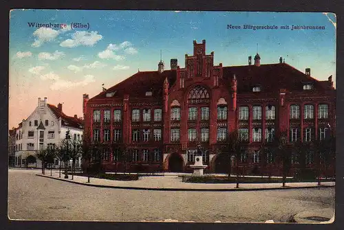 75518 AK Wittenberge Elbe Neue Bürgerschule Jahnbrunnen 1916