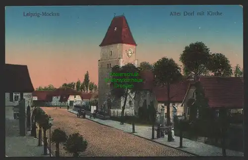 154032 AK Leipzig Mockau Altes Dorf mit Kirche um 1910