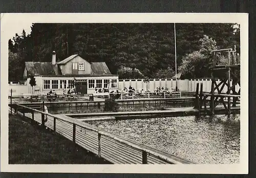 20275 AK Finsterbergen Schwimmbad  gelaufen  ca 1958 Verlag:     E. Neubert