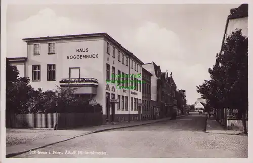 156893 AK Slawno Schlawe i. Pom. AH Straße Haus Roggenbuck Fotokarte um 1935