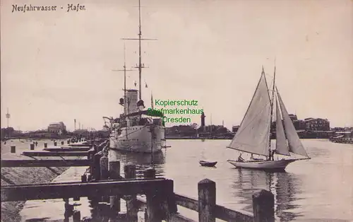 156959 AK Danzig Neufahrwasser 1918 Hafen Schiff