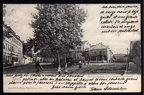 63002 AK Gera Neustadtplatz mit Tschirch Denkmal 1905