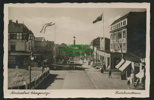 139074 AK Wangerooge Zedeliusstrasse Foptokarte Blick zum Leuchtturm um 1935