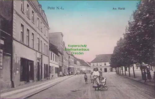 157836 AK Peitz N.-L. 1915 Vereinslazarett Feldpost Am Markt