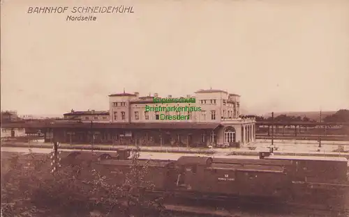 153262 AK Schneidemühl Pila Bahnhof Nordseite Gleise Zug um 1915